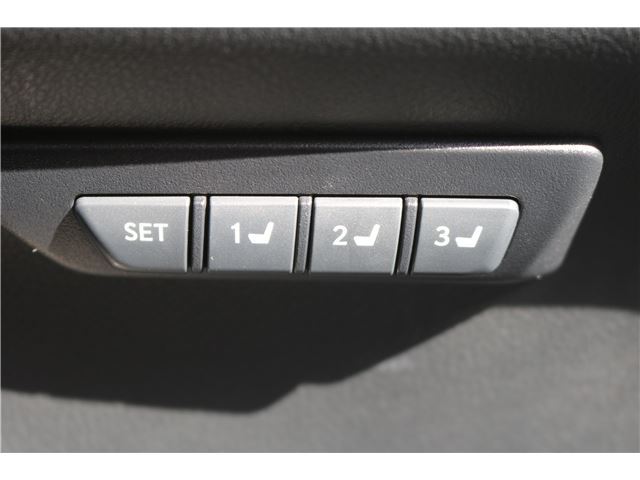 2016 Lexus NX — миниатюра 12