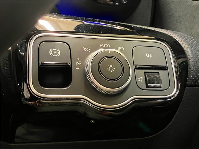 2020 Mercedes-BENZ CLA — миниатюра 21