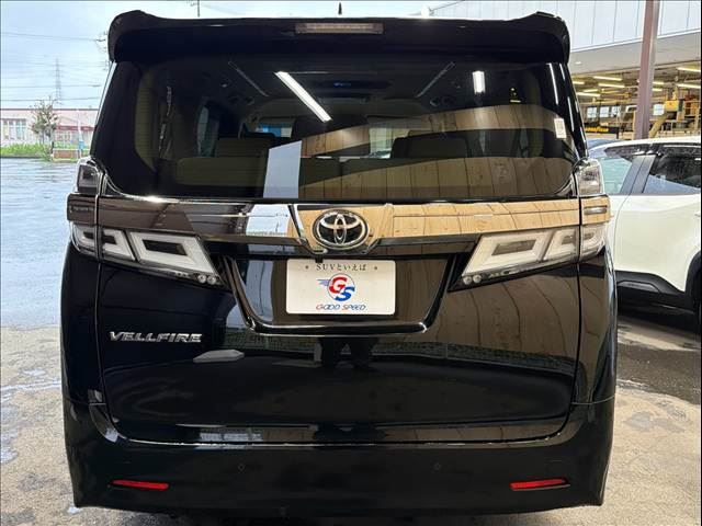 صورة 16 لـ 2019 Toyota VELLFIRE