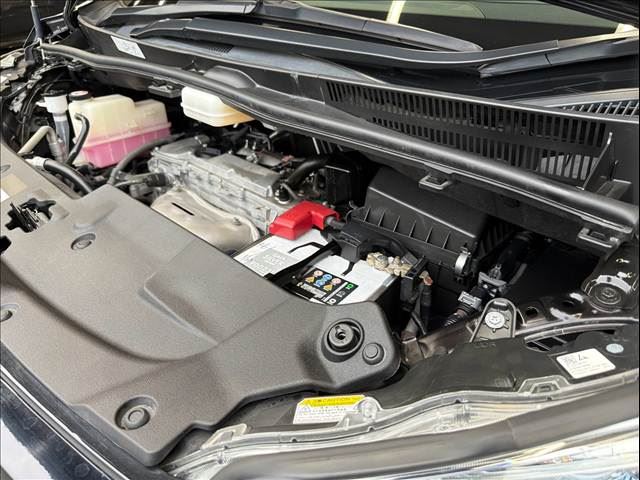 صورة 14 لـ 2018 Toyota VELLFIRE