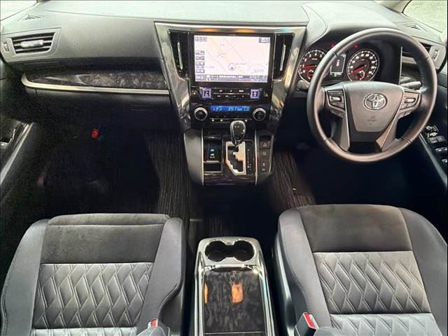 صورة 2 لـ 2018 Toyota VELLFIRE