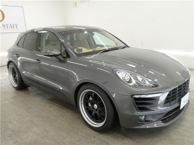 صورة 1 لـ 2014 Porsche MACAN