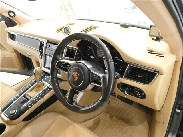 صورة مصغرة 17 لـ 2014 Porsche MACAN