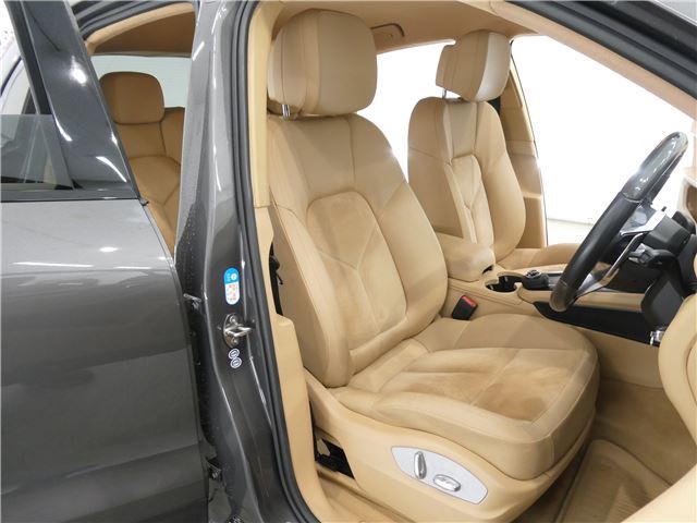 صورة مصغرة 21 لـ 2014 Porsche MACAN