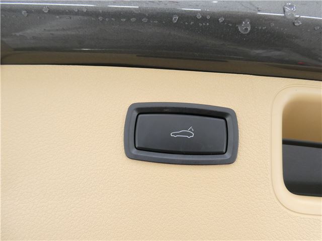 صورة مصغرة 26 لـ 2014 Porsche MACAN