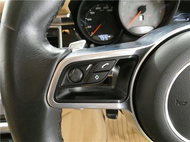 صورة مصغرة 35 لـ 2014 Porsche MACAN