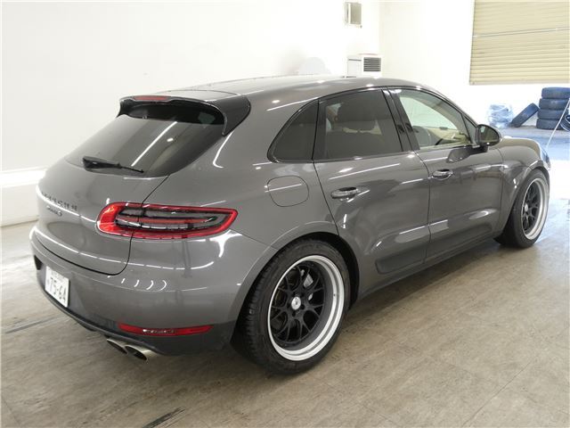 صورة 5 لـ 2014 Porsche MACAN