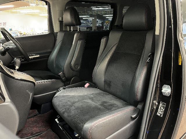 صورة مصغرة 19 لـ 2013 Toyota VELLFIRE