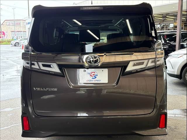 صورة 16 لـ 2019 Toyota VELLFIRE