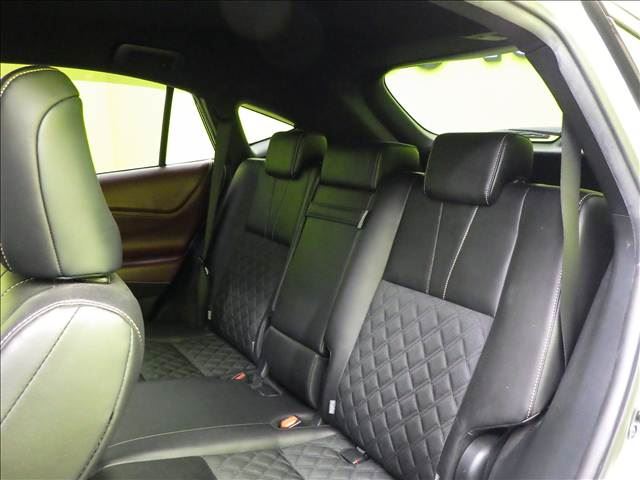صورة مصغرة 30 لـ 2016 Toyota HARRIER