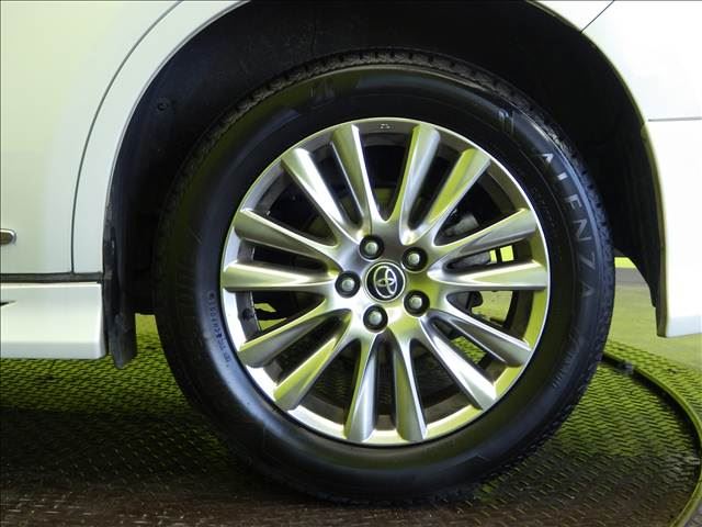 صورة مصغرة 37 لـ 2016 Toyota HARRIER