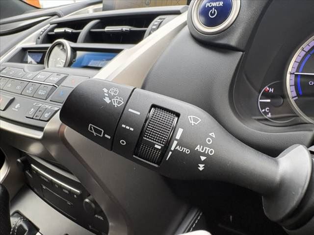 2017 Lexus NX — миниатюра 27