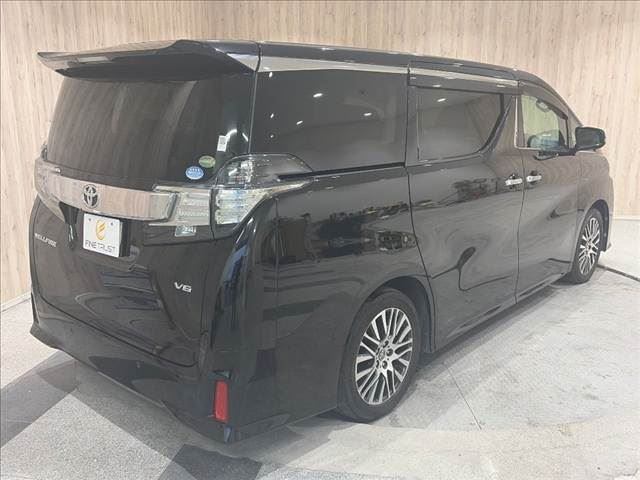 صورة مصغرة 22 لـ 2015 Toyota VELLFIRE