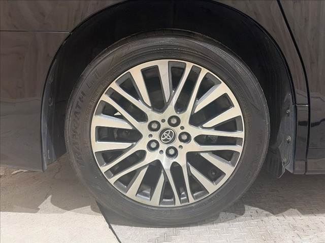 صورة مصغرة 32 لـ 2015 Toyota VELLFIRE