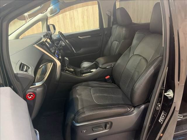 صورة مصغرة 39 لـ 2015 Toyota VELLFIRE