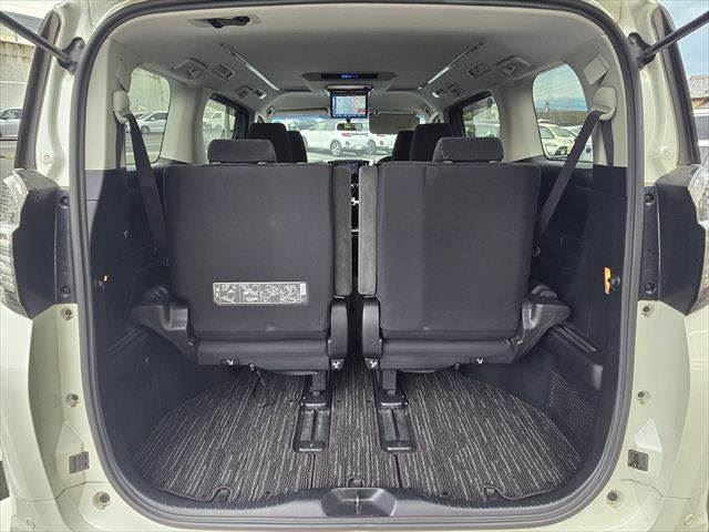 صورة 13 لـ 2015 Toyota VELLFIRE