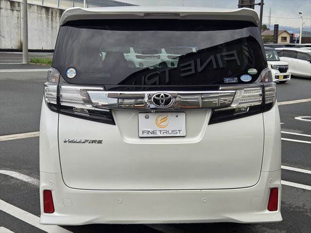 صورة مصغرة 23 لـ 2015 Toyota VELLFIRE