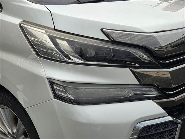 صورة مصغرة 24 لـ 2015 Toyota VELLFIRE