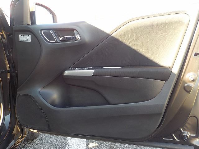 2014 Honda GRACE thumbnail 46
