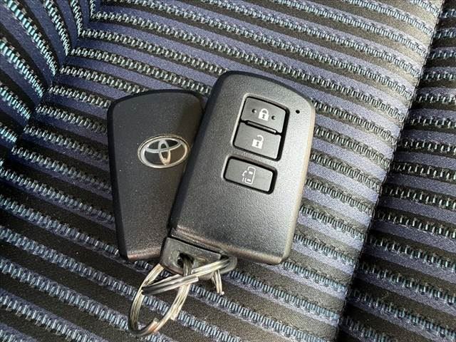 صورة مصغرة 26 لـ 2014 Toyota NOAH