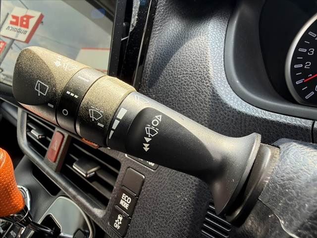 صورة مصغرة 27 لـ 2014 Toyota NOAH