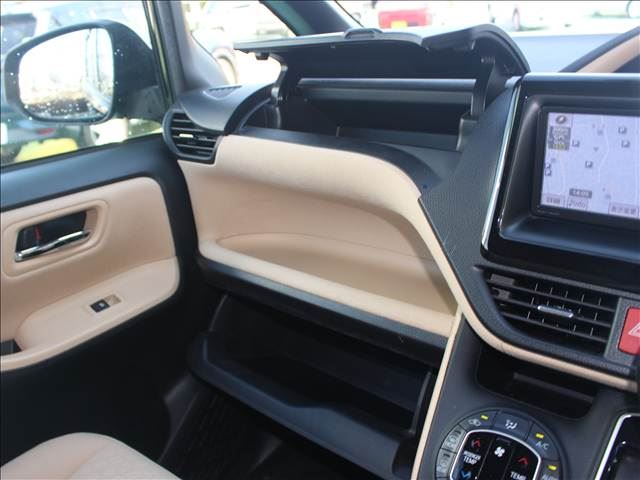 صورة مصغرة 13 لـ 2014 Toyota NOAH