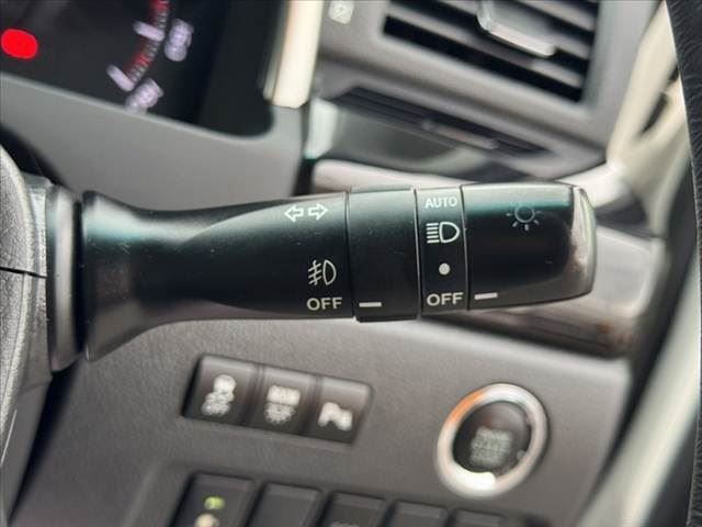 صورة مصغرة 29 لـ 2012 Toyota VELLFIRE