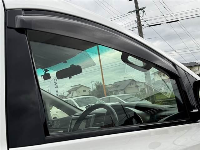 صورة مصغرة 31 لـ 2012 Toyota VELLFIRE