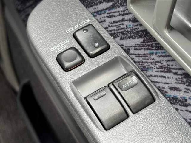 1994 Toyota LAND CRUISER PRADO 缩略图 26