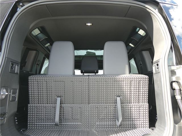 صورة مصغرة 31 لـ 2026 LAND Rover DEFENDER