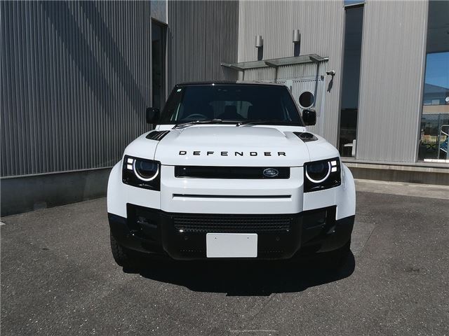 صورة 4 لـ 2026 LAND Rover DEFENDER