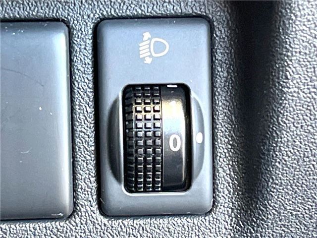2011 Nissan MARCH 缩略图 25