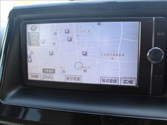 2014 Toyota NOAH — миниатюра 15