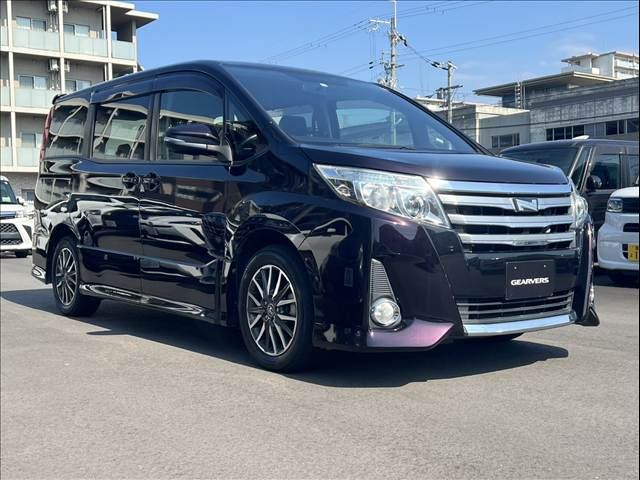صورة 5 لـ 2015 Toyota NOAH