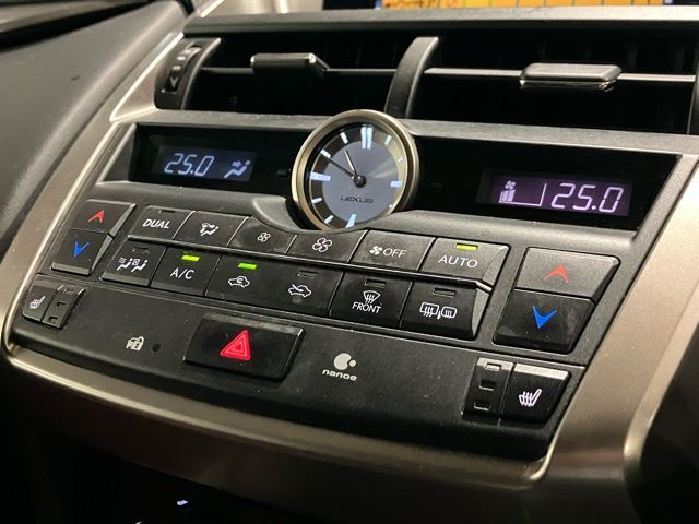 2014 Lexus NX — миниатюра 16