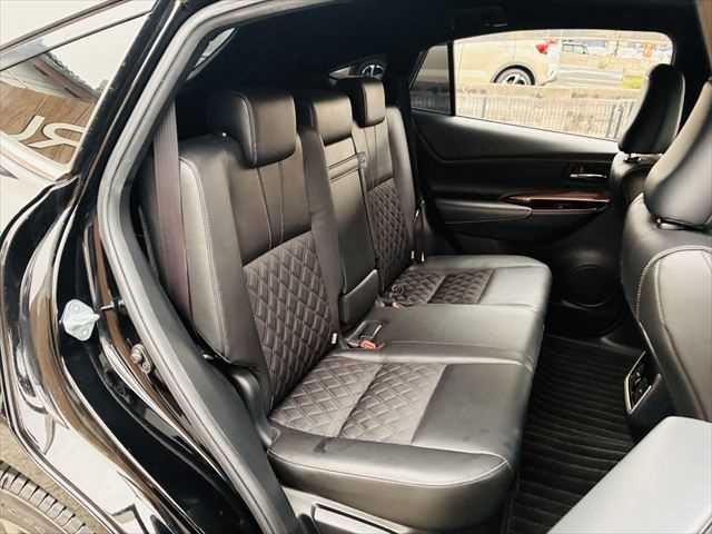 صورة مصغرة 11 لـ 2016 Toyota HARRIER