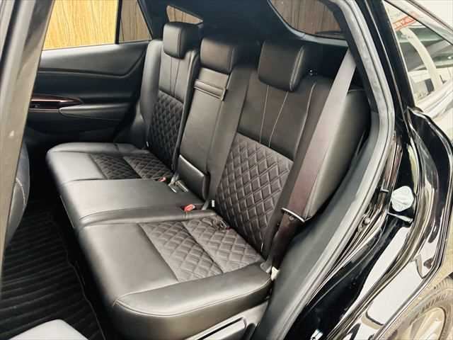 صورة مصغرة 36 لـ 2016 Toyota HARRIER