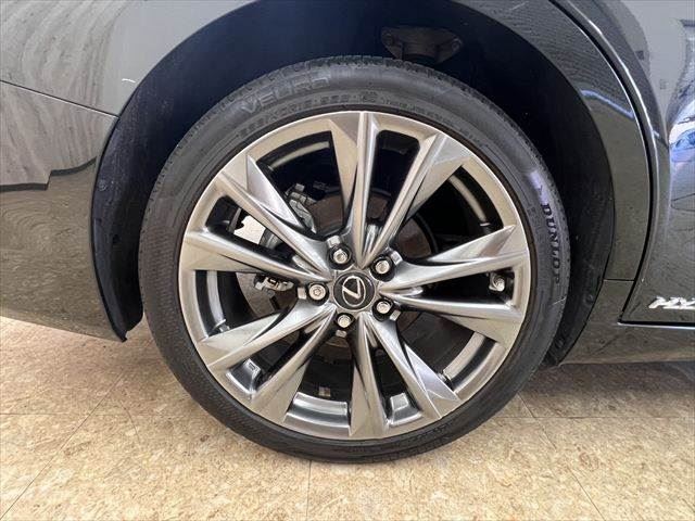 2020 Lexus ES thumbnail 25