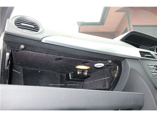 صورة مصغرة 24 لـ 2015 Mercedes-BENZ C-CLASS