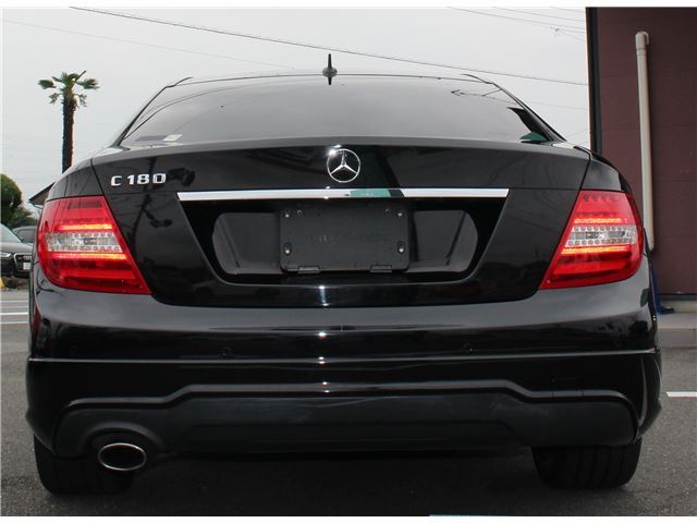 صورة 4 لـ 2015 Mercedes-BENZ C-CLASS