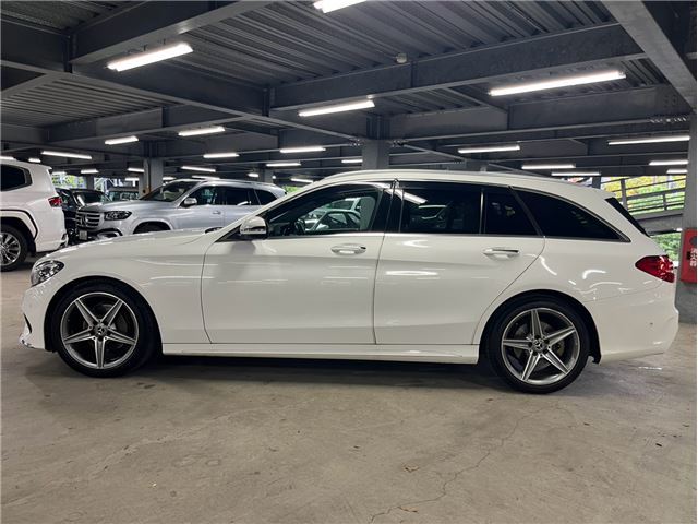 صورة 8 لـ 2017 Mercedes-BENZ C-CLASS