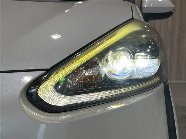 2016 Toyota SIENTA — миниатюра 15