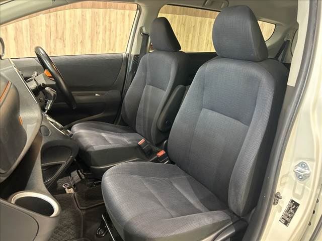 2016 Toyota SIENTA — миниатюра 38