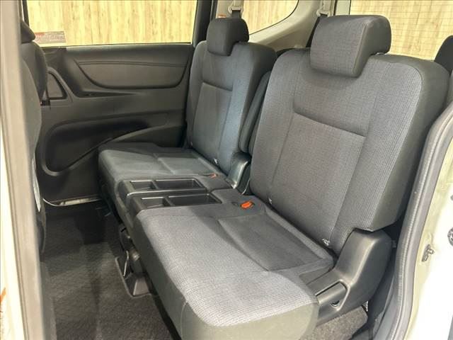 2016 Toyota SIENTA — миниатюра 39
