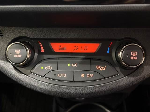 2017 Toyota VITZ — миниатюра 34