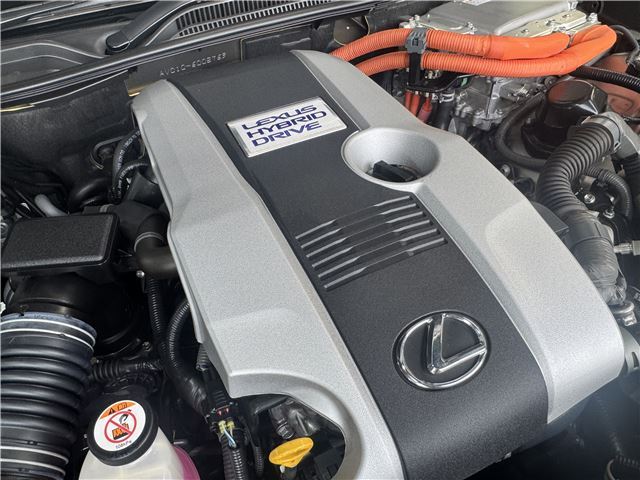 2019 Lexus RC thumbnail 31