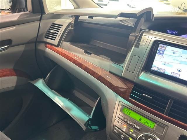صورة مصغرة 47 لـ 2011 Toyota ESTIMA