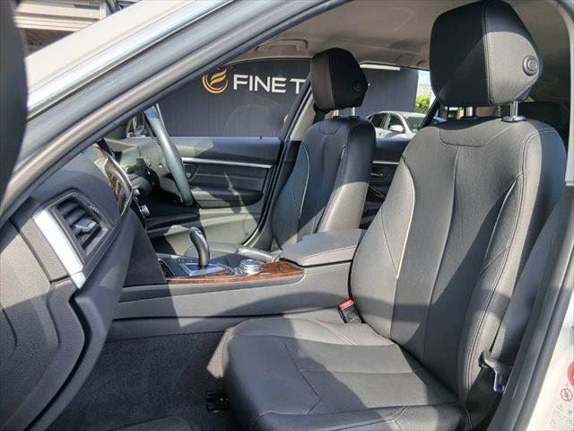 صورة مصغرة 31 لـ 2016 BMW 3 SERIES TOURING