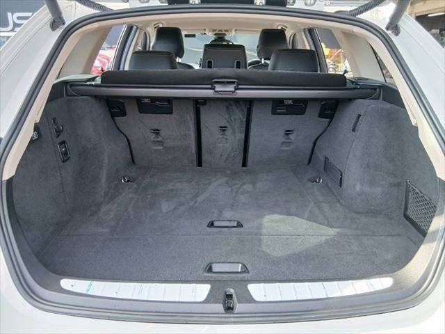 صورة 9 لـ 2016 BMW 3 SERIES TOURING