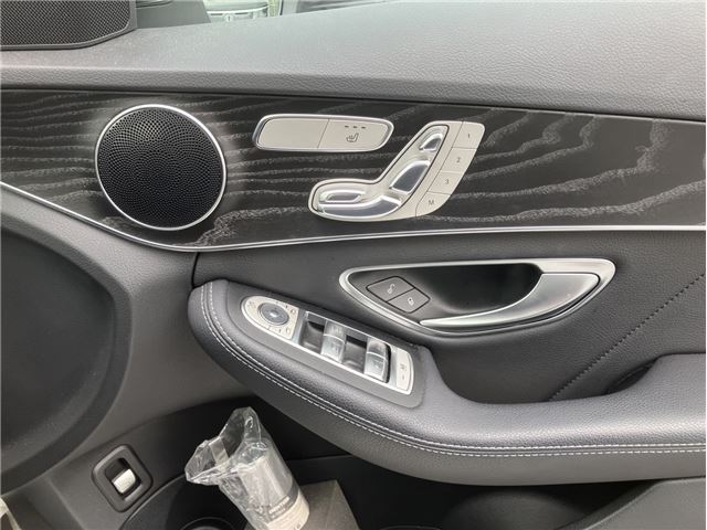 صورة 9 لـ 2018 Mercedes-BENZ C-CLASS